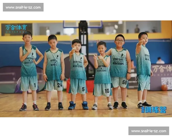 基于体育心理模型的青少年竞技状态提升与团队协作训练路径分析 基于体育心理模型的青少年竞技状态提升与团队协作训练路径分析